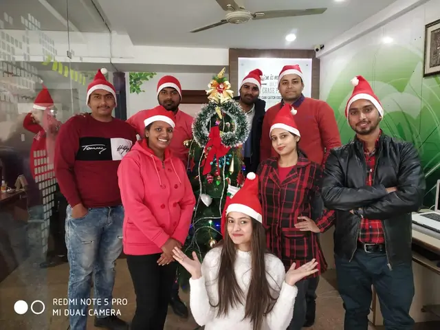 Christmas, Santa hats on